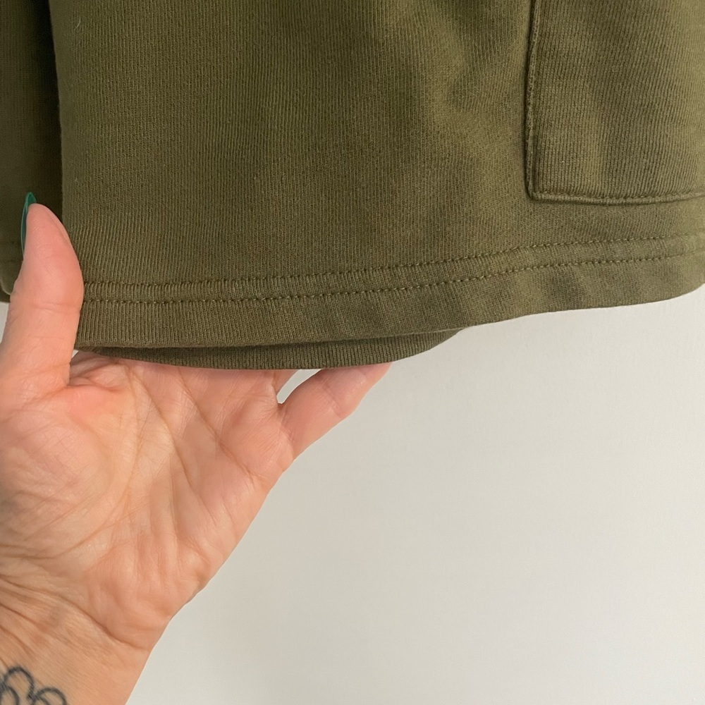 Primark Cares Khaki Men's Cargo Shorts in large - Picture 7 of 8
